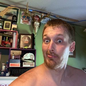 Meet your Posher, Corey